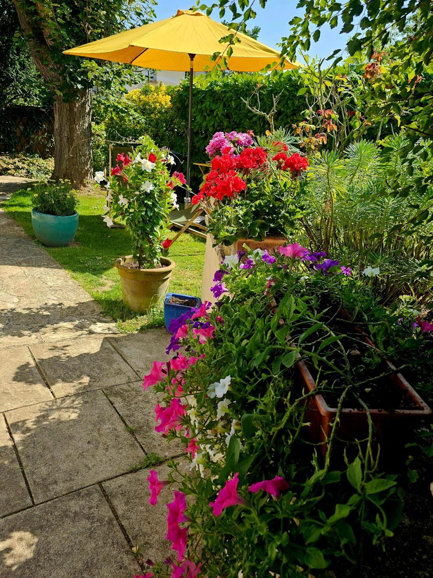 Clair Logis Villa Giverny Exteriör bild